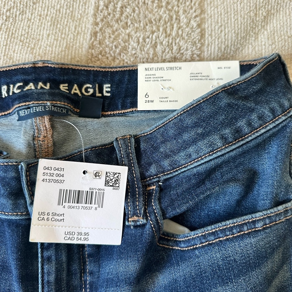 American Eagle Outfitters Medium Blue Stretch Jeans